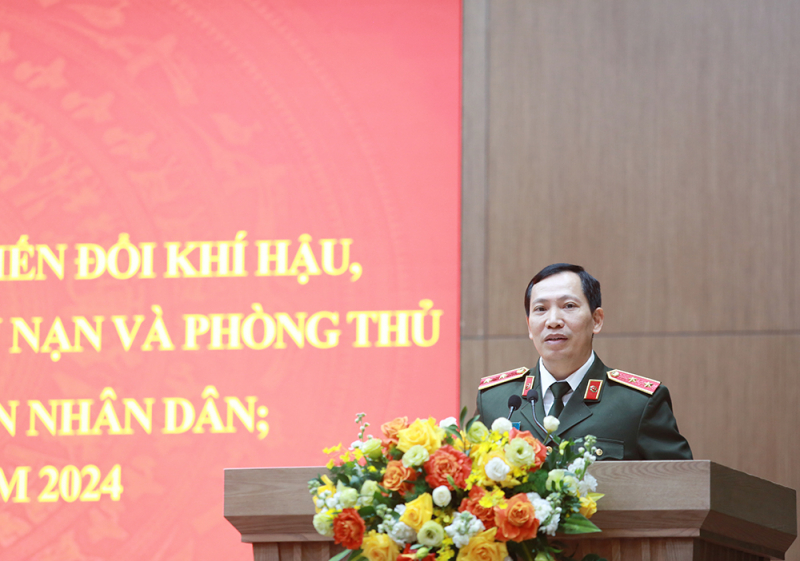 Thứ trưởng Lê Văn Tuyến phát biểu chỉ đạo hội nghị.